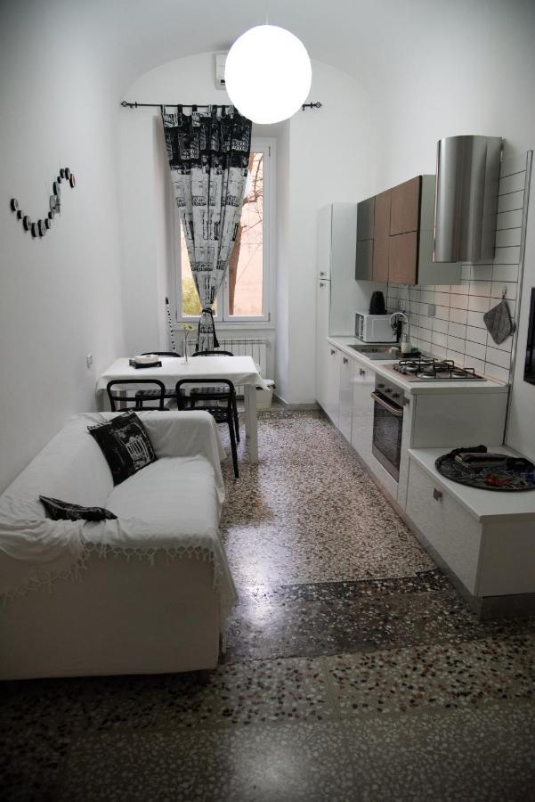 Beautiful And Spacious Apartment Next To Termini 10 Minutes From Coliseum Dış mekan fotoğraf